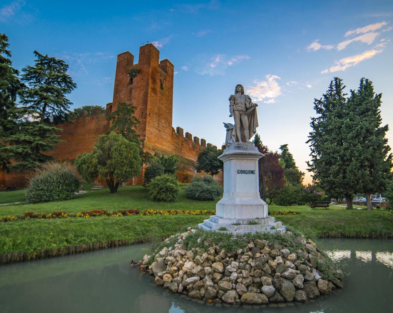 Hotel Alla Torre Castelfranco Veneto Exterior photo